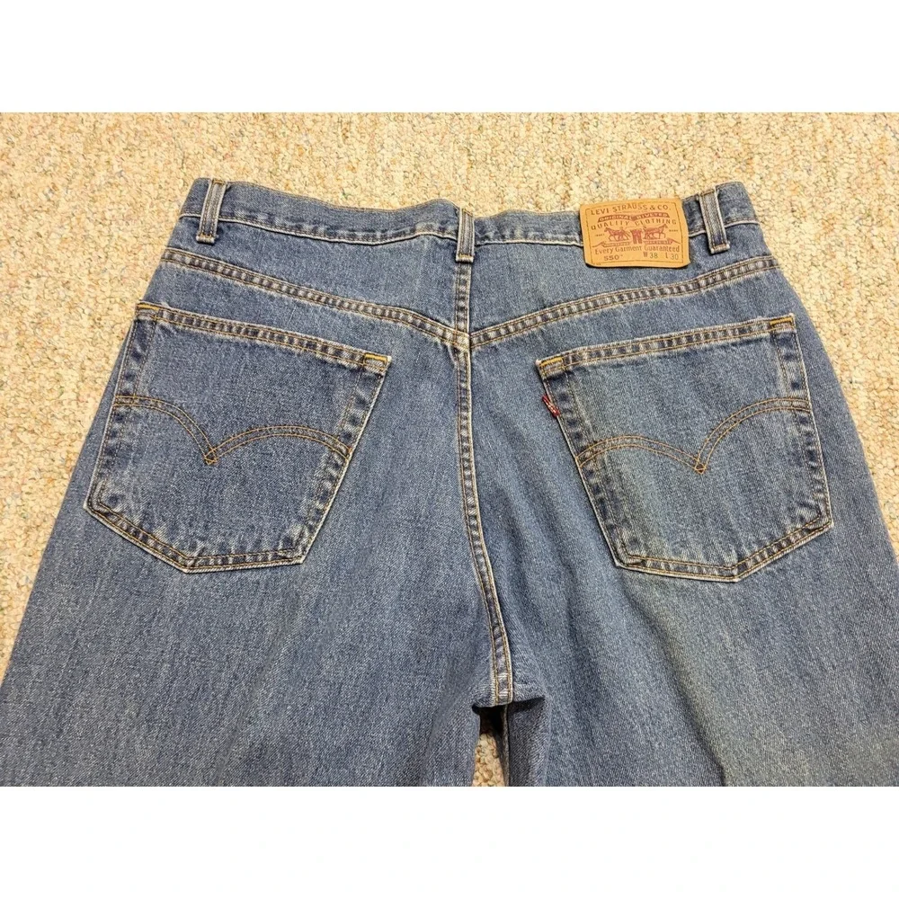 Levi's 550 Relaxed Fit Jeans Mens 38x30 Blue Vintage Denim Tapered Leg Canada